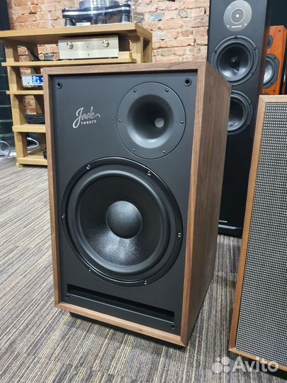 Напольная акустика Pylon Audio Jade 20th