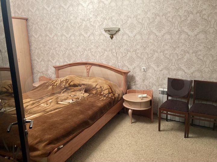 2-к. квартира, 54 м², 2/4 эт.