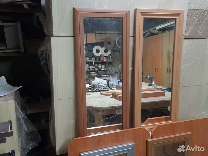 Зеркало навесное