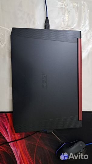 Продаю игровой ноутбук Acer Nitro 5 AN-515-43 N18C