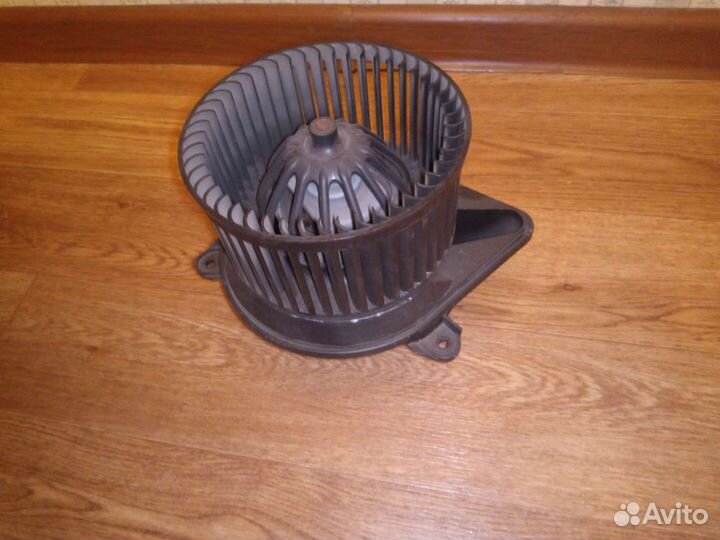 Моторчик печки на Пежо