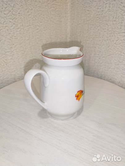 Сливочник,фарфор.СССР