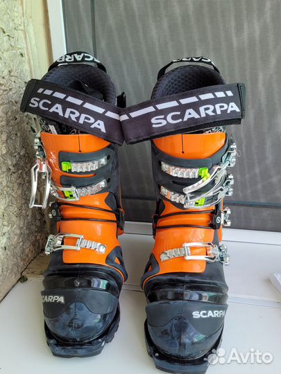 Ботинки горно лыжные для скитура/бэккантри