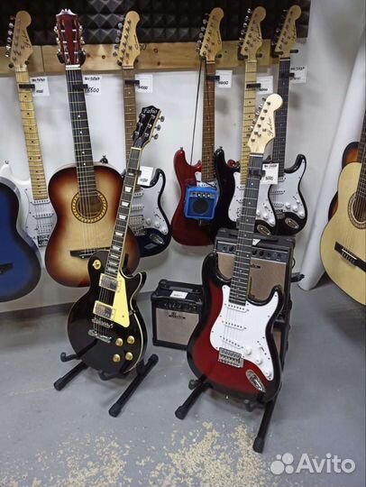 Электрогитара