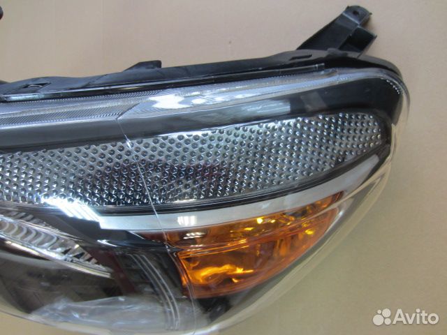 Фара левая Ford Ranger 2009-2012