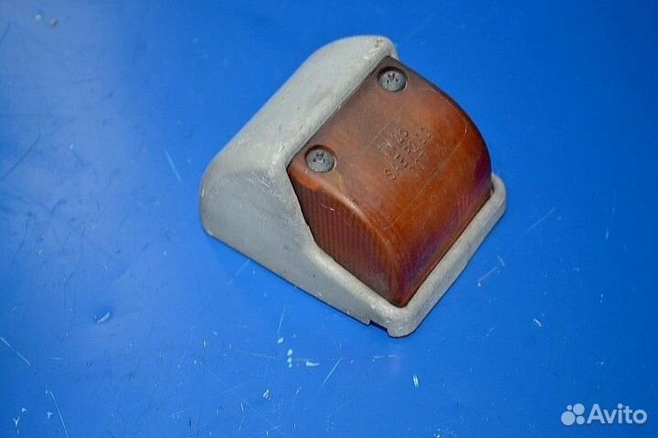 Габаритный фонарь на крышу mercedes-benz Actros MP