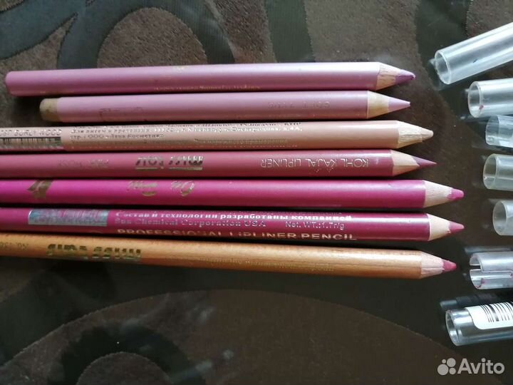 Карандаш для губ