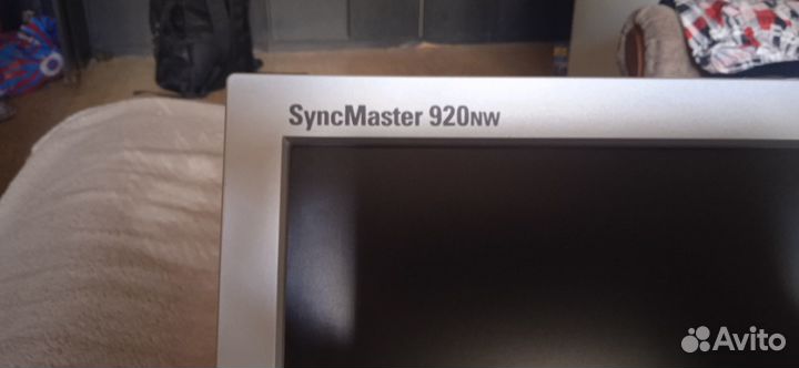 Монитор Samsung SyncMaster 920NW 19