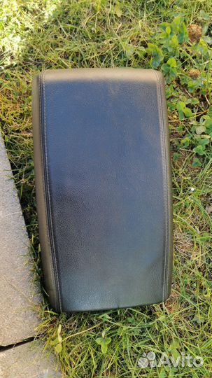 Подлокотник audi а6с7