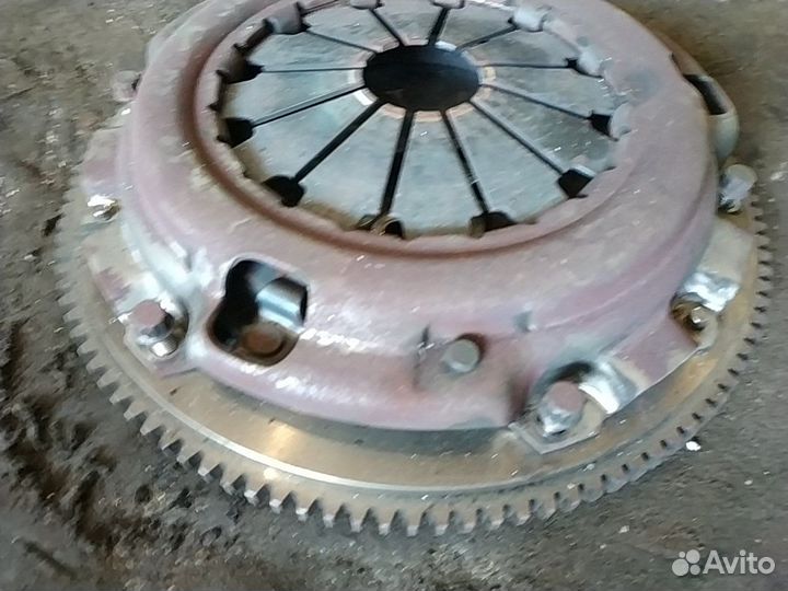 Корзина сцепления honda civic 5D 1.8 MT