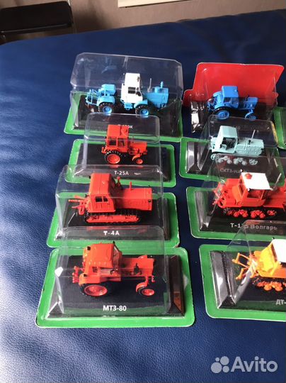 Модель трактора