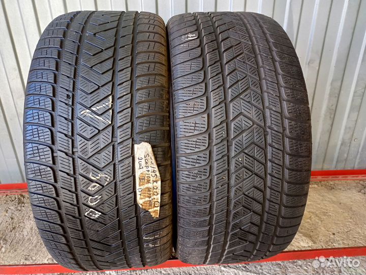 Pirelli Scorpion Winter 295/45 R20