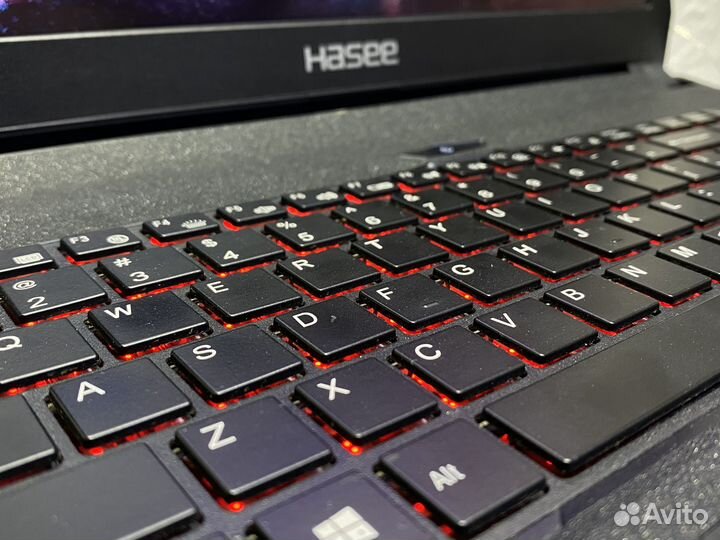 Игровой ноутбук i7/GTX 1060 6GB