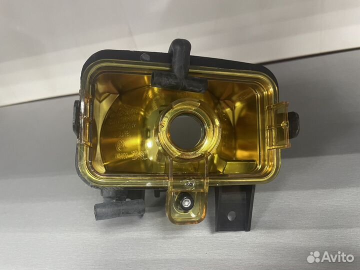 Фара противотуманная правая Opel Omega B