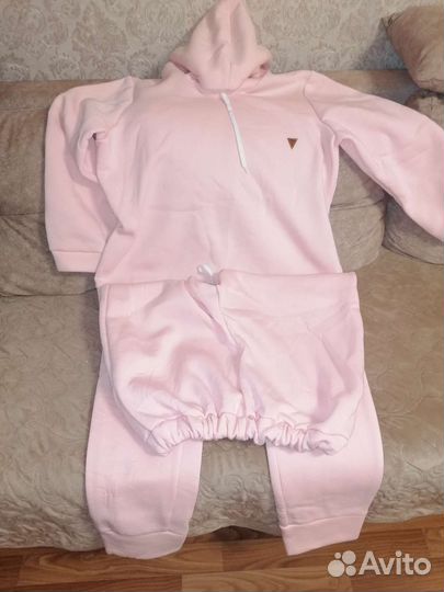 Костюм спортивный