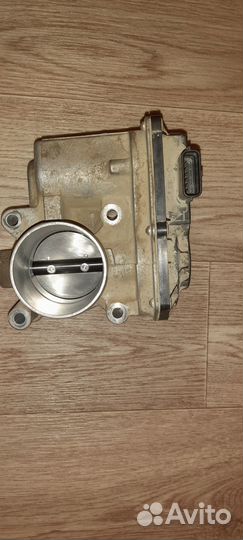 Заслонка дроссельная Renault 161206381