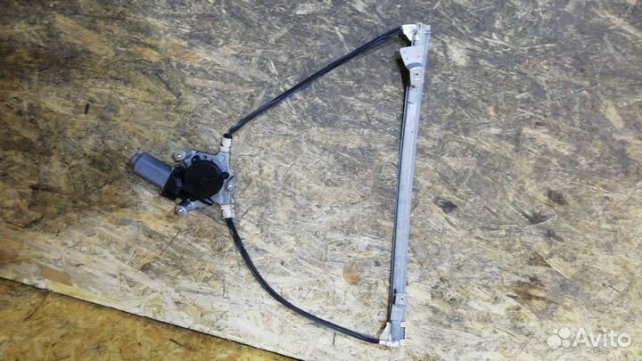 Стеклоподъемник передний правый Renault Scenic