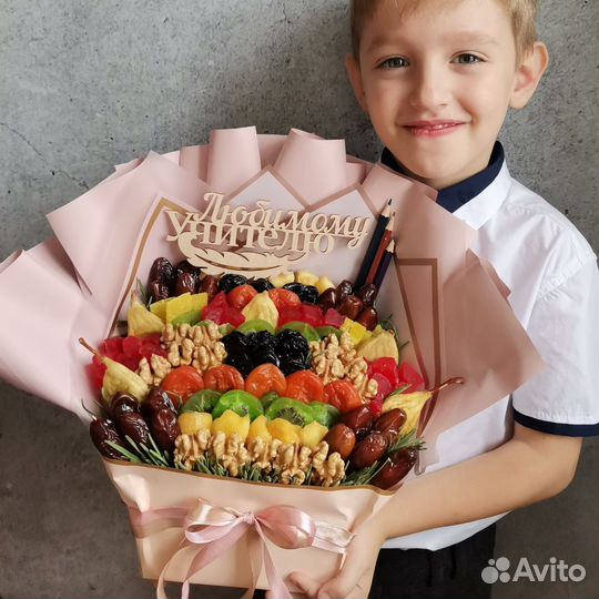 Съедобный букет учителю / воспитателю на выпускной