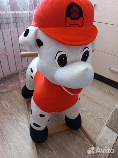 Собака качалка