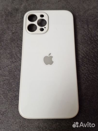 Стеклянный белый чехол на iPhone 12 pro max