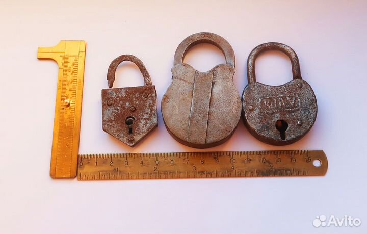 Старинные замки, чердачная находка