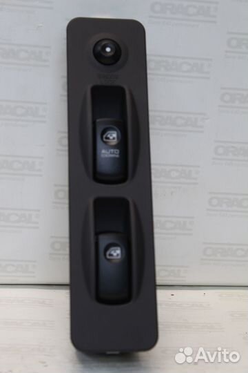 Блок стеклоподъемника, левый hyundai HD/Gold/Trago