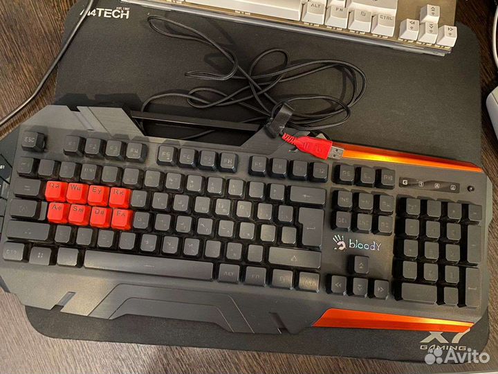 Игровая клавиатура A4Tech Bloody B3590R