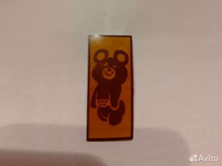 Значок олимпийский мишка