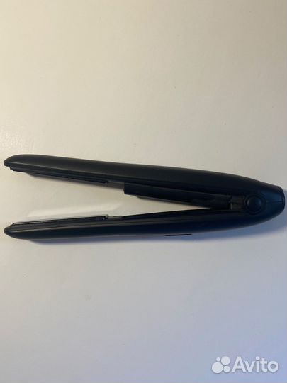 Беспроводной утюжок для выпрямления волос