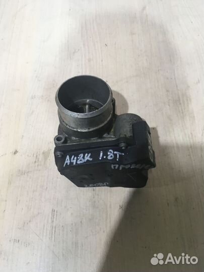 Заслонка дроссельная Ауди А4 Б8