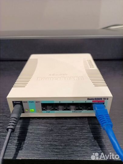 MikroTik RB751G-2HnD