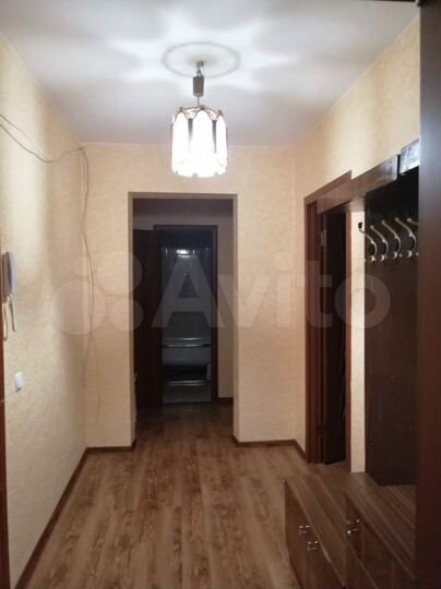 2-к. квартира, 56 м², 1/5 эт.