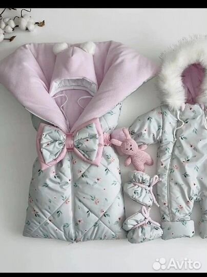 Комплект на выписку для девочки зима
