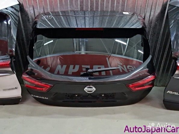 Nissan Qashqai J11 Дверь багажника