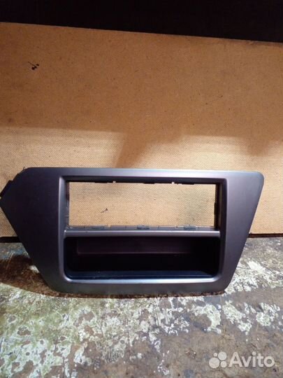 Рамка для киа рио 3