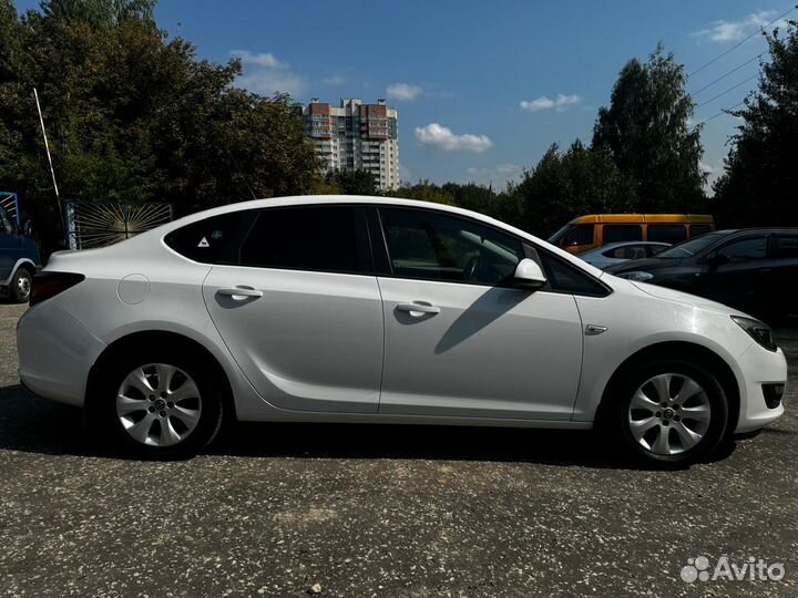 Opel Astra 1.6 МТ, 2014, 79 800 км