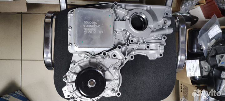 Крышка передняя cummins 2,8 оригинал