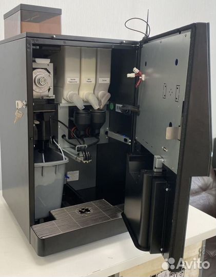 Кофеаппарат Jettino jltt- P 4C