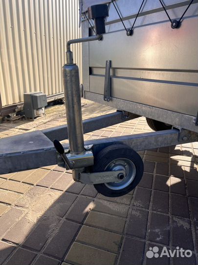 Опорное колесо для прицепа новое