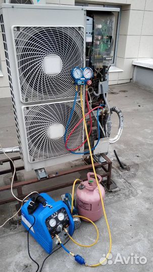 Ремонт кондиционеров. Чистка и заправка. Мастер