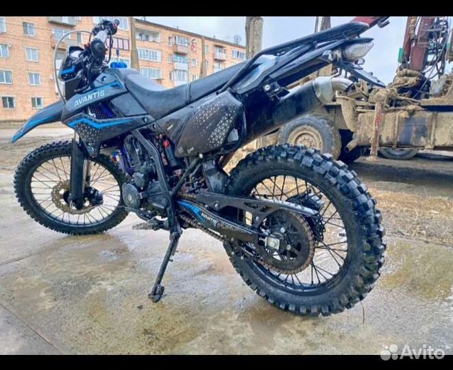 Продам Авантис LX 300