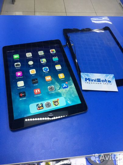 Ремонт iPhone / iPad / Apple Watch с гарантией