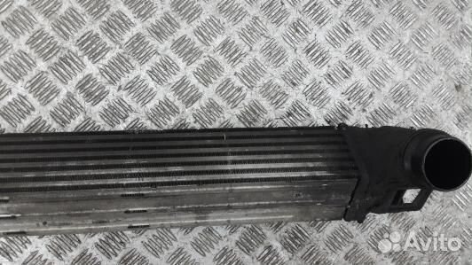 Радиатор интеркуллера renault scenic 3 (99U17KC01)