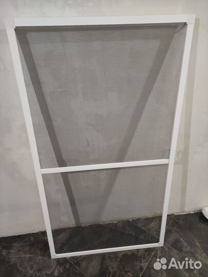 Новая москитная сетка для окна