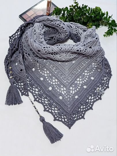 Вязаный бактус