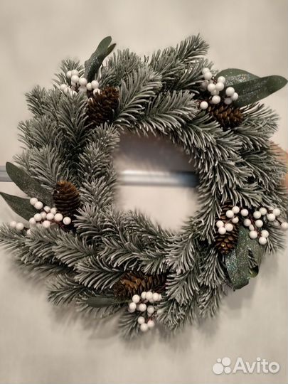 Новогодний венок на дверь