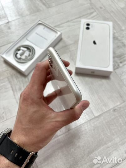 iPhone 11, 128 ГБ
