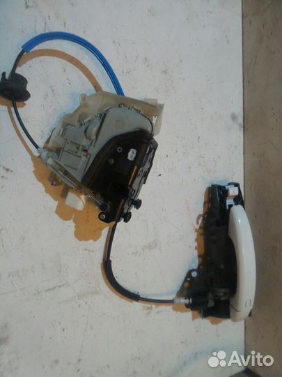 Замок двери Audi A6 C7 4G правый переД