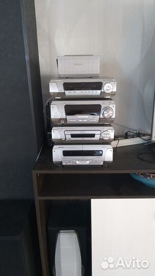 Музыкальный музыкальный центр техникс790