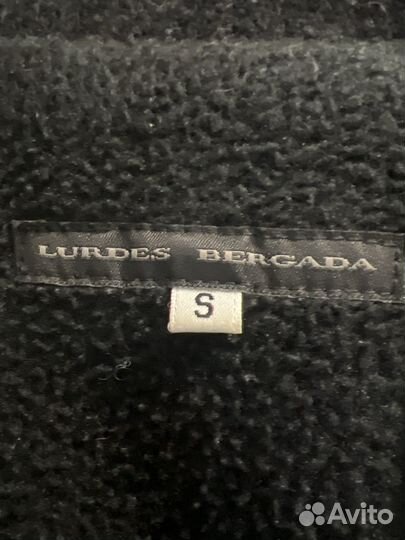 Пальто дизайнерское S